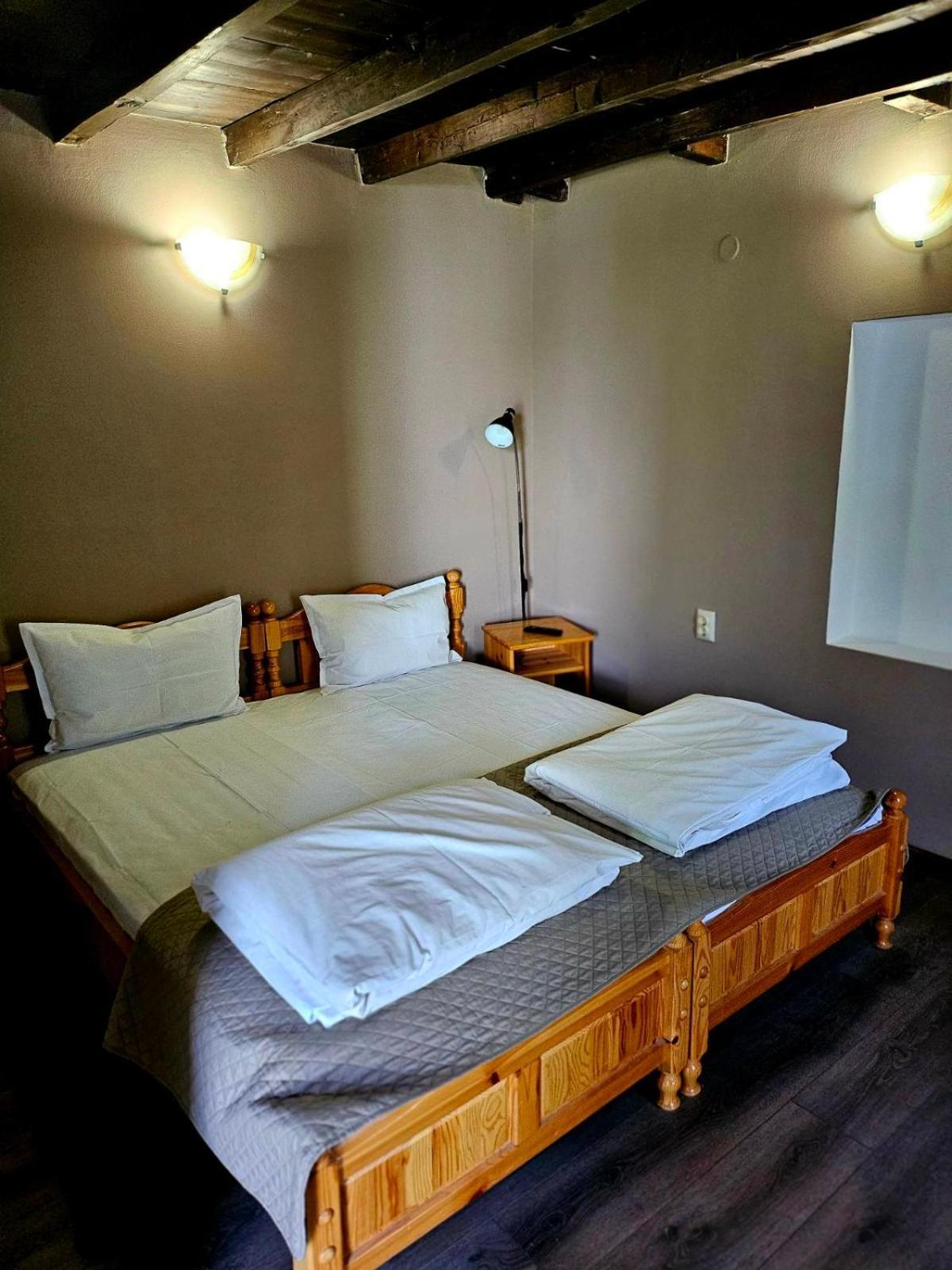 Orehite-Family Hotel ,Food & Pool Bozhichen Zewnętrze zdjęcie